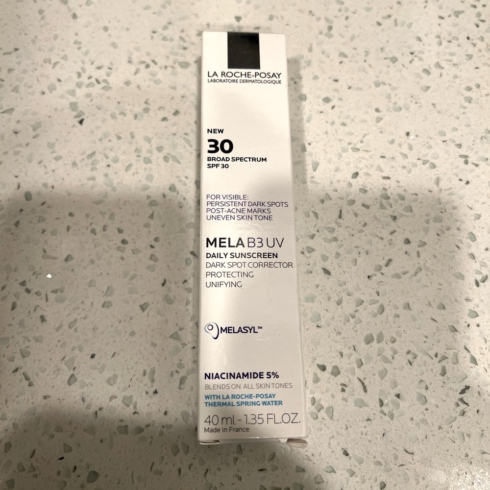 La Roche-Posay Mela B3 UV Daily Moisturizer Sunscreen